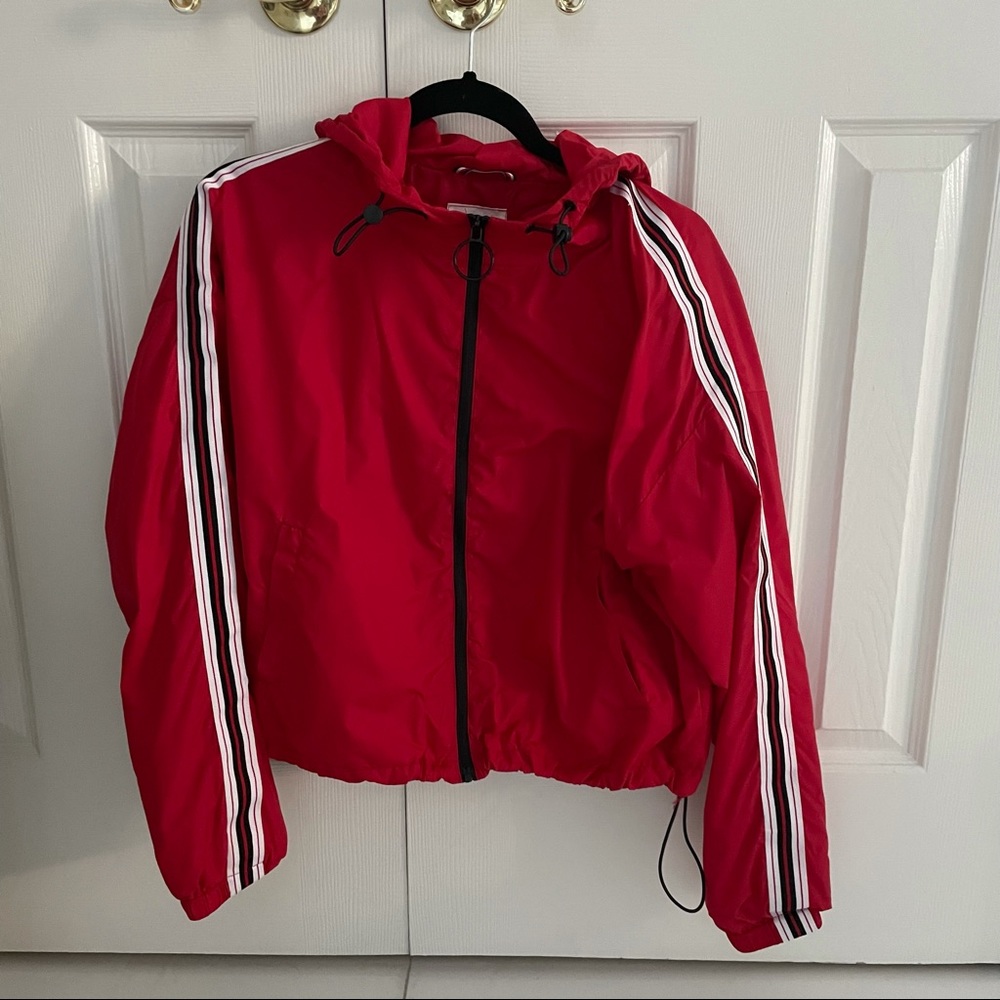 ❤️ Garage Wind Breaker ❤️